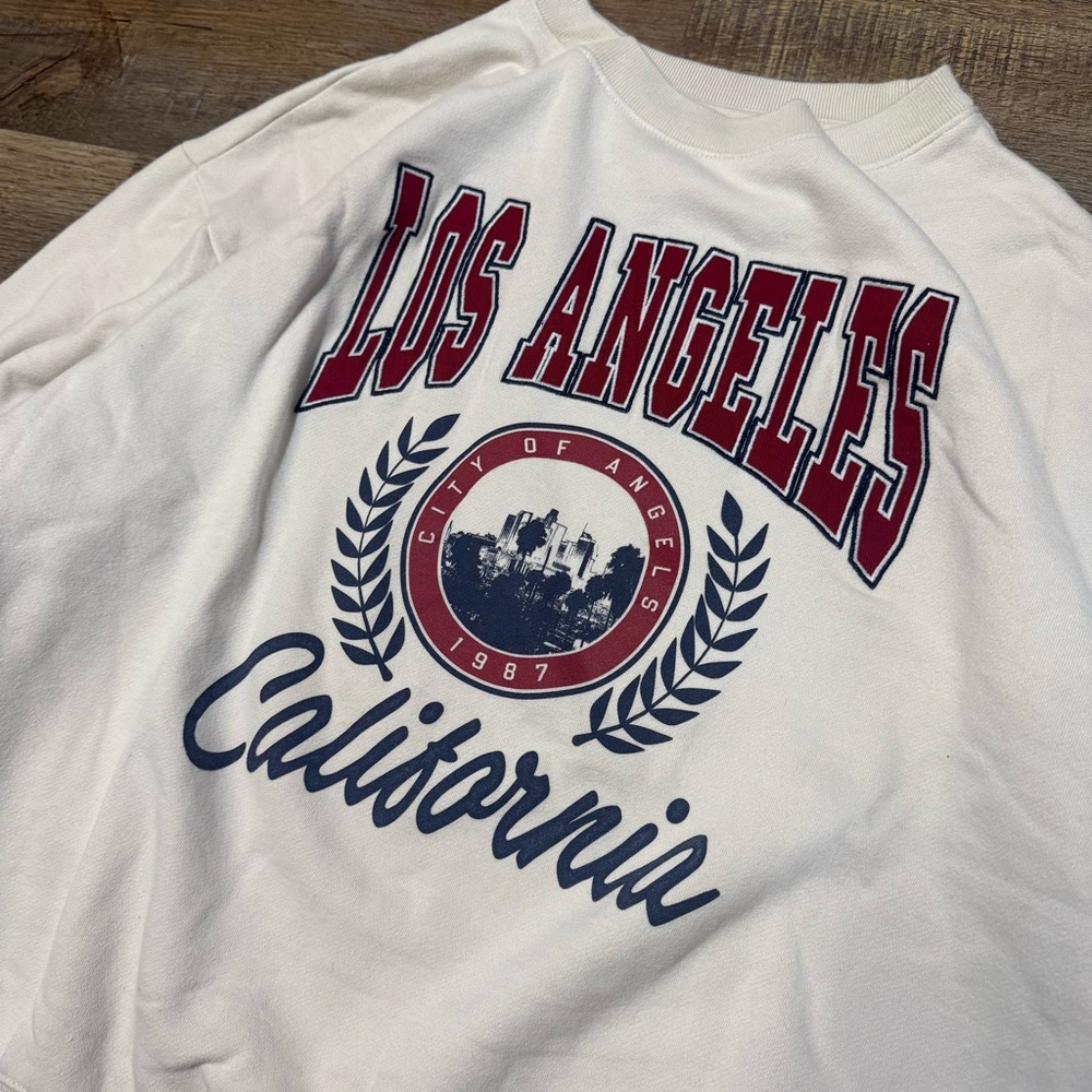 Aeropostale Men’s Los Angeles Crewneck - Picture 2 of 4